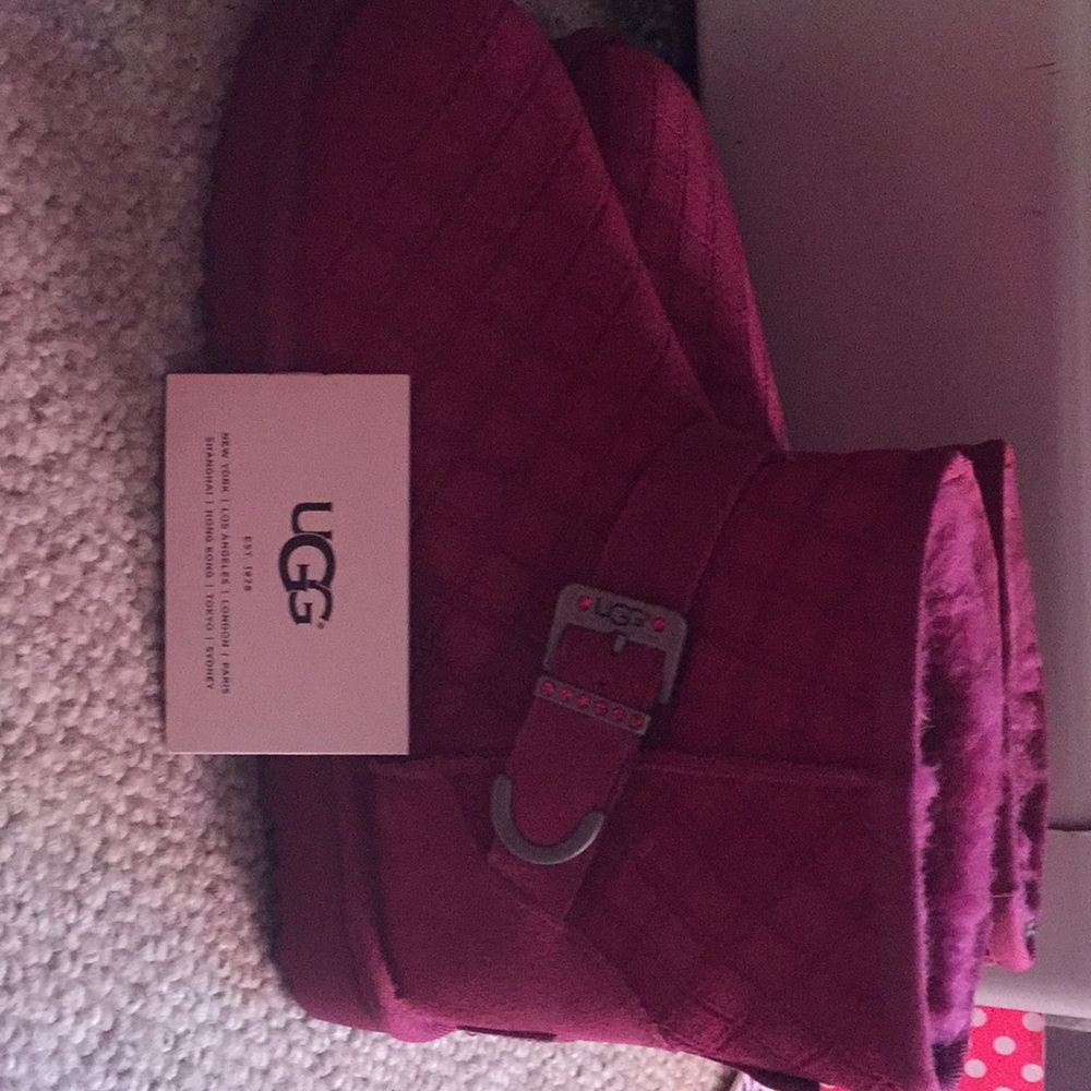 Pink UGG Minis